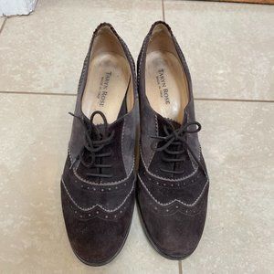 Taryn Rose Suede Lace-up Oxford Pumps, size 39 (US 8)